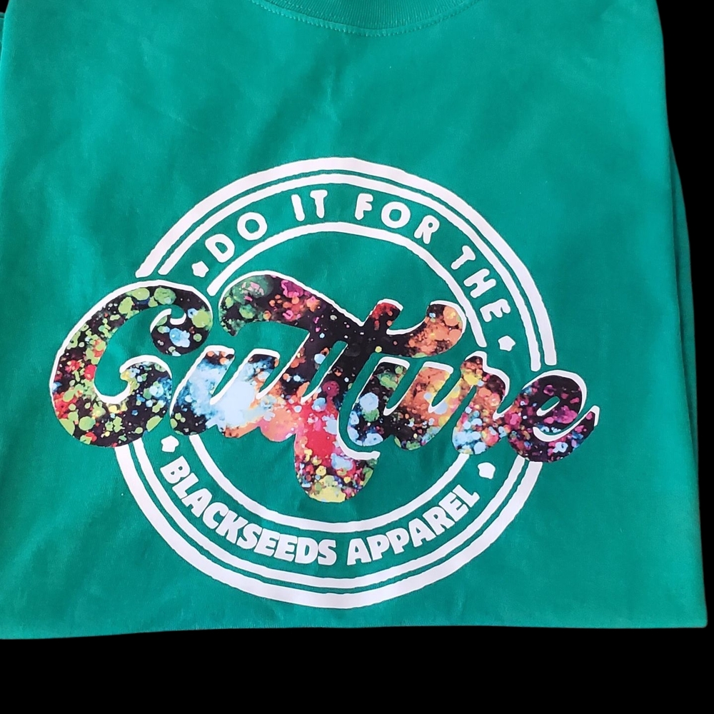 Gildan Green Short Sleeve Tee
